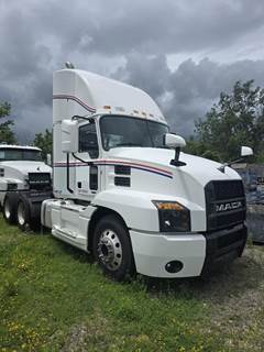 Mack Anthem 64T Day Cab Truck - MP8-445 445HP, 12 Speed M Drive Automatic
