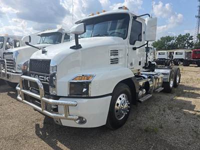 Mack Anthem 64T Day Cab Truck - MP8 435HP, 12 Speed Mdrive Hd Amt