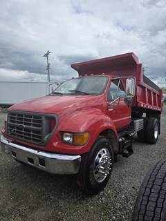 Ford F-650 XL Single Axle Dump Truck - Caterpillar 210HP, 7 Speed Manual, 10' Dump