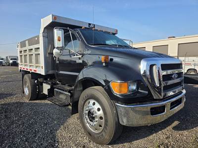 Ford F-750 XLT Single Axle Dump Truck - Cummins 240HP, 6 Speed Allison Rds Automatic, 10' Dump