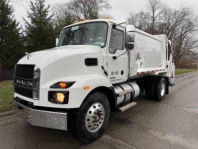 Mack MD6 Single Axle Side Load Garbage Truck - Cummins, 300HP, 6 Speed Allison Rds Automatic