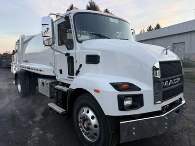 Mack MD6 Single Axle Side Load Garbage Truck - Cummins, 300HP, 6 Speed Allison Rds Automatic