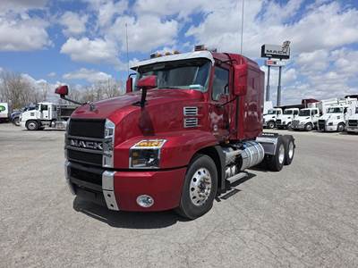Mack Anthem 64T Sleeper Semi Truck - MP8 445HP, 12 Speed M Drive Automatic