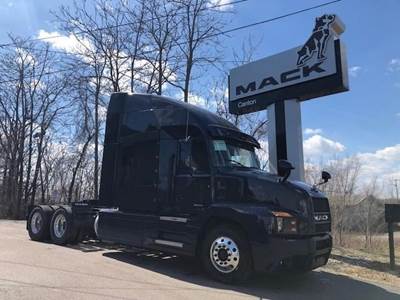 Mack Anthem 64T Sleeper Semi Truck - 70" Raised Roof Sleeper, MP8-505C 505HP, 12 Speed M Drive Amt