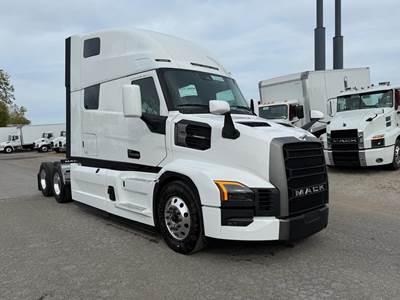 Mack PIONEER 64T Sleeper Semi Truck - MP13 445HP, 13 Speed M Drive Automatic