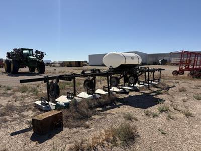 Wylie 445 HOODED TOOL BAR SPRAYER Liquid Fertilizer Applicator