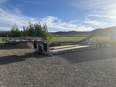 Trail King TK110HDG TAPER DECKL Lowboy Trailer