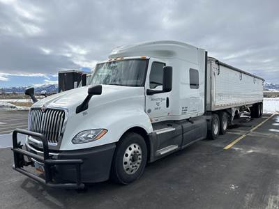 International LT Sleeper Semi Truck - 72" Mid Roof Sleeper, A26 450HP, 12 Speed Endurant Automatic