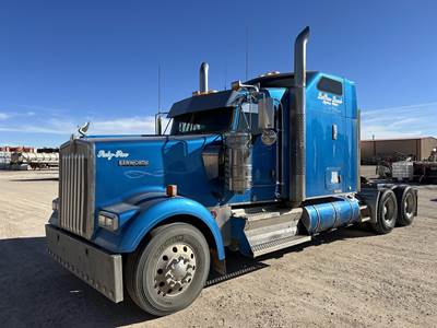 Kenworth W900L Sleeper Semi Truck - Mid Roof Sleeper, Cummins 600HP, 18 Speed Manual