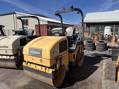 Volvo DD31HF Smooth Drum Roller Compactor