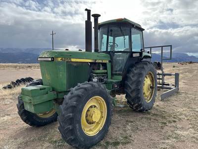 John Deere 4255 Tractor