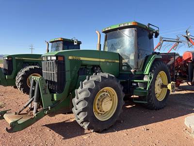 John Deere 8400 Tractor
