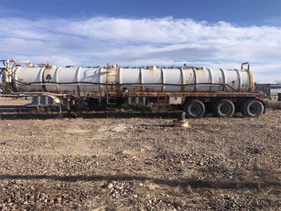 EXA 48x102 Tri Axle Mild Steel Vacuum Tank Trailer - Air Ride, Fixed Spread Axle