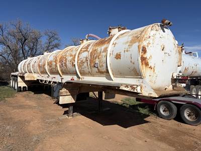 INDUSTRIAS MET GRI 48x98 Tri Axle Mild Steel Vacuum Tank Trailer - Air Ride, Fixed Axle