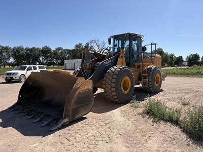 John Deere 744K II Wheel Loader