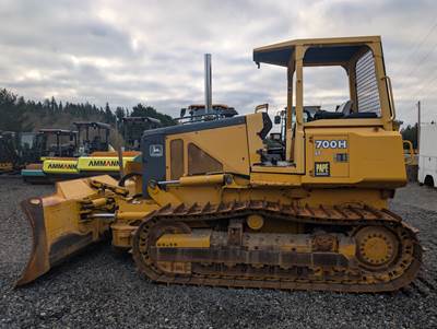 2001 John Deere 700H Dozer