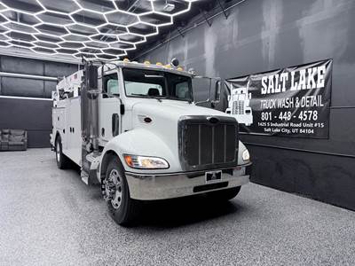 2005 Peterbilt 335 Mechanic / Service Truck - IMT 6025 Dominator II Mechanic Body