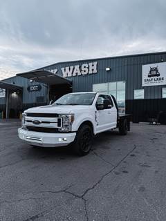 2018 Ford F-250 XL Extended Cab Truck - PJ Trailers . Flatbed / Platform Body