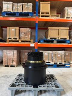 Hyundai 31N6--40010 Final Drive