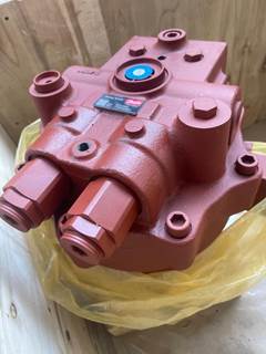 Hyundai 31QC-10130 Swing Motor