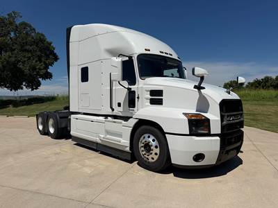 2023 Mack Anthem Sleeper Semi Truck, 223,000 Miles , Remaining Factory Warranty , Apu , Fridge , Inverter , Financing Available, Call 417-987-0566