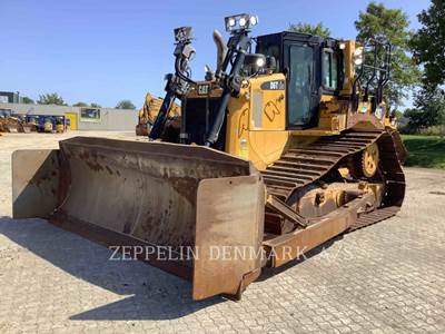 Caterpillar D6T Dozer