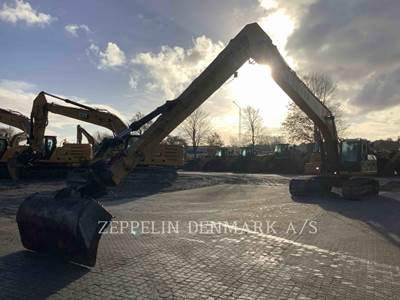Caterpillar 329DL Excavator