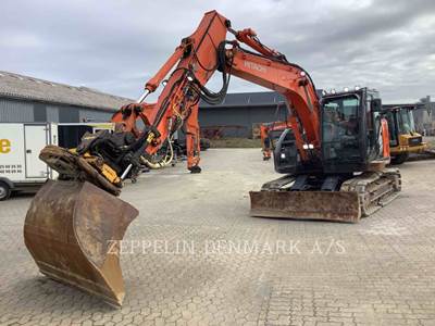 Hitachi ZX135US Excavator