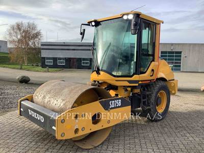 Volvo SD75B Smooth Drum Roller Compactor
