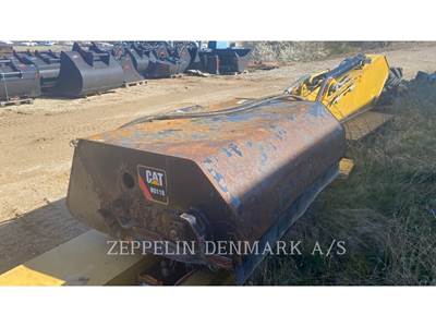 Caterpillar BU118 Sweeper Attachment