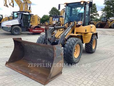 Volvo L30G Wheel Loader