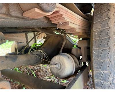 Chevrolet C7500 Rear Axle Assembly
