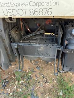 2013 Freightliner Cascadia Battery Box