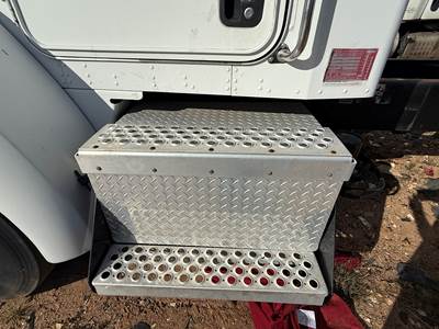 1995-2009 Kenworth T300 Battery Box