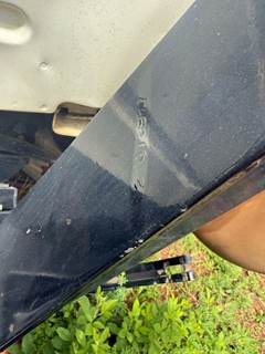 Volvo VNL Right Bracket for a Volvo Truck VNL