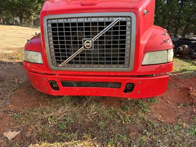 1998-2003 Volvo Front Bumper