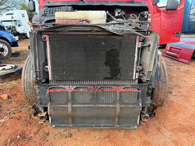 2003-2007 Volvo VNL Cooling Assembly