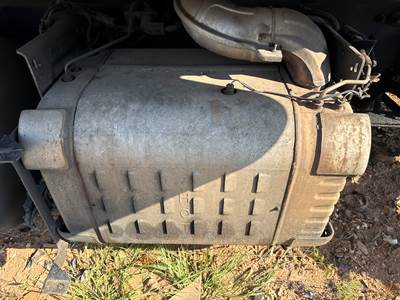 2013 Freightliner Cascadia DPF Filter