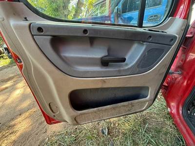 Freightliner Cascadia Left Front Door Assembly