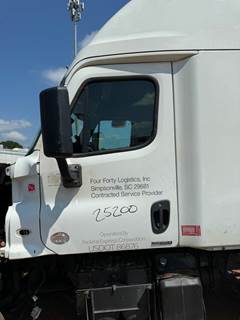 2014 Freightliner Cascadia Front Door Assembly for 2008-2020 Cascadia