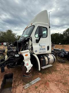 2008-2020 Freightliner Cascadia Front Driver Door
