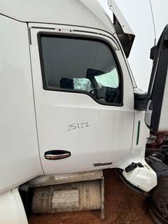 2013-2026 Kenworth T680 Passenger Front Door