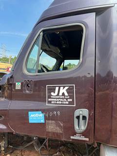 Front Door Assembly for 2008-2020 Freightliner Cascadia