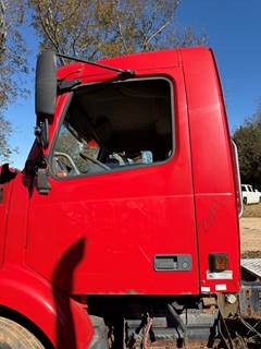 1998-2003 Volvo Front Driver Door