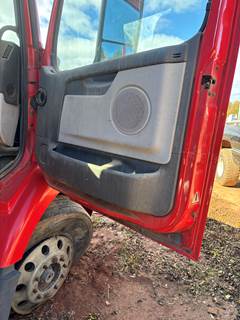 1998-2003 Volvo Front Passengers Door