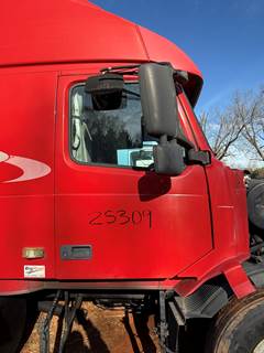 2004-2018 Volvo VNL Front Passenger Door
