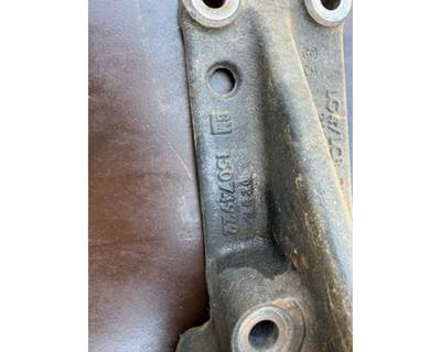 Chevrolet C7500 Right Engine Mount