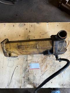 Caterpillar C13 Engine Oil Cooler for a Freightliner COLUMBIA