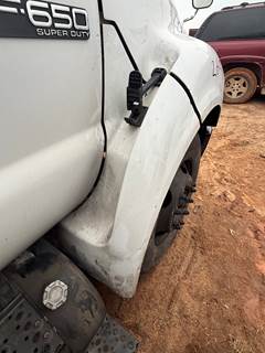 2000-2015 Ford F-650 Passenger Fender Extension