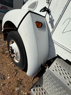 1995-2009 Kenworth T300 Driver Fender Extension